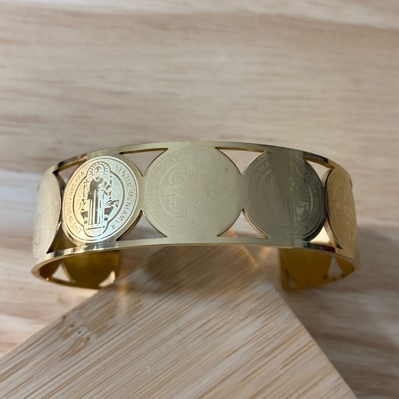 COIN BRACLET - Picture 4 of 9